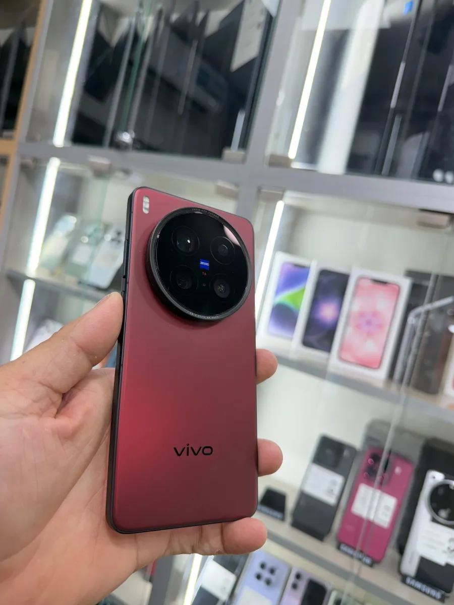 Vivo X 200 Ultra
