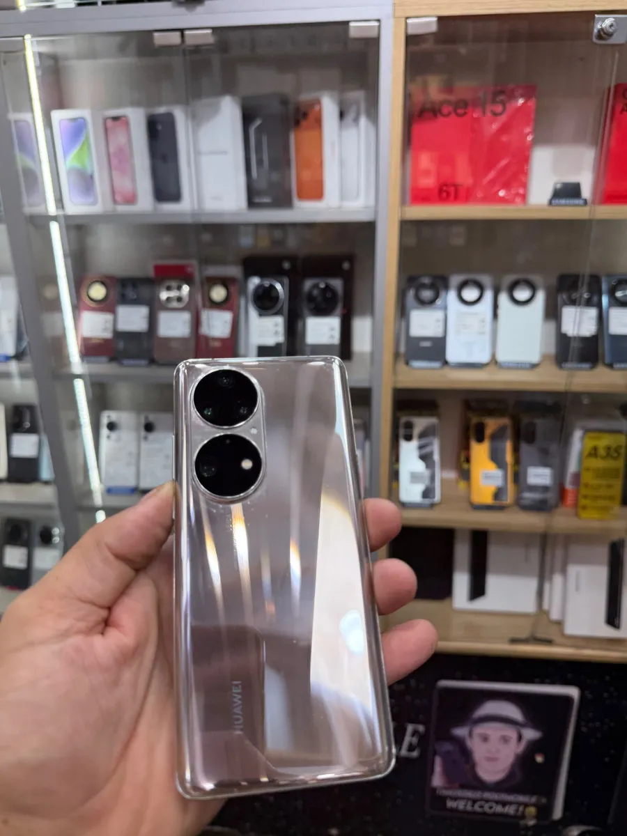 HUAWEI P 50 PRO