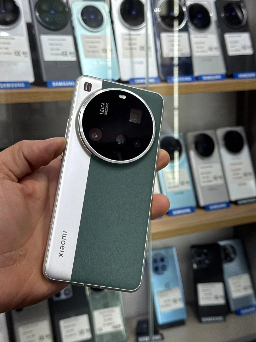 XIAOMi 15 Ultra ( 16G / 512G )