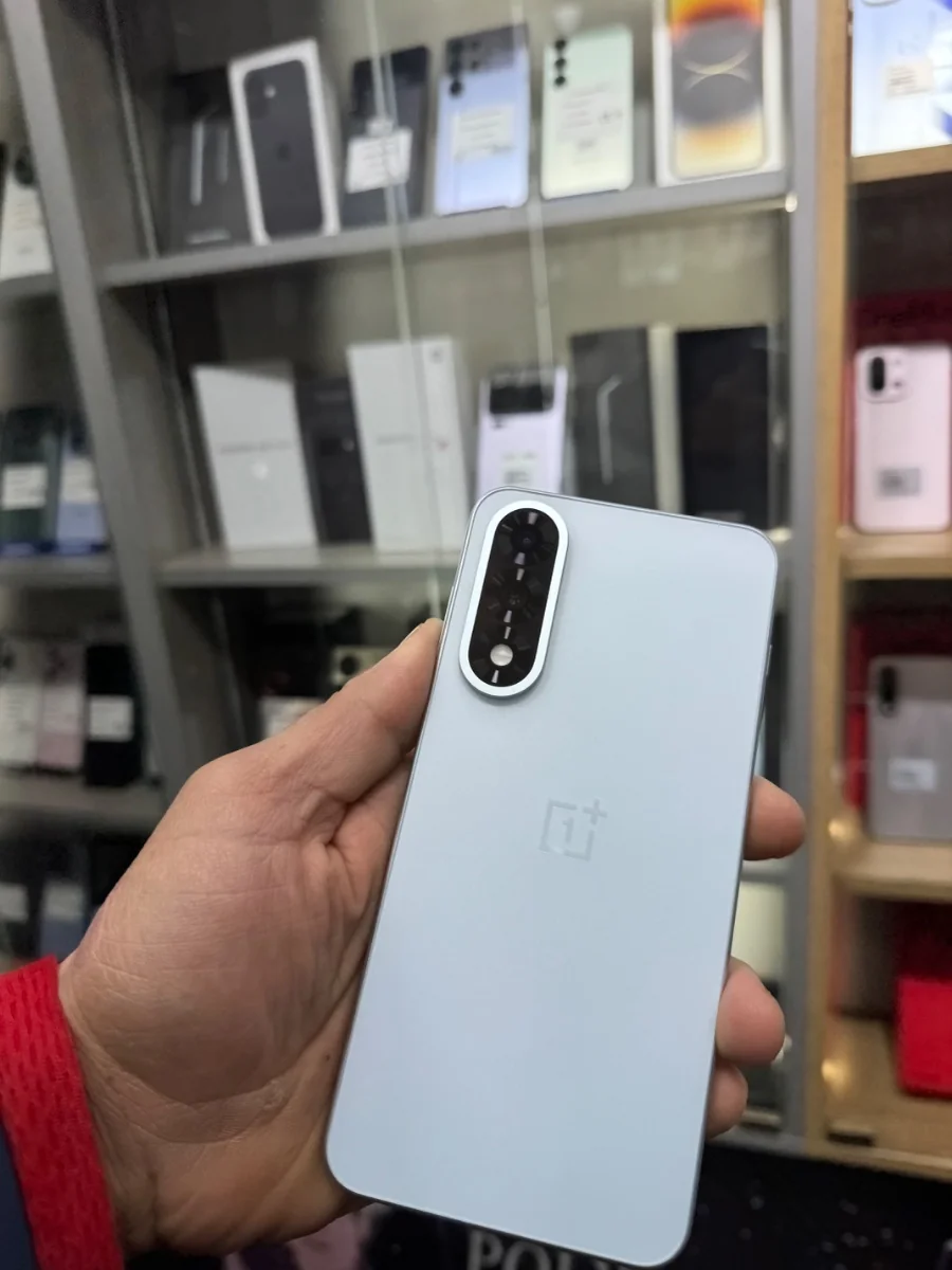 One plus Ace 5 Ultra 