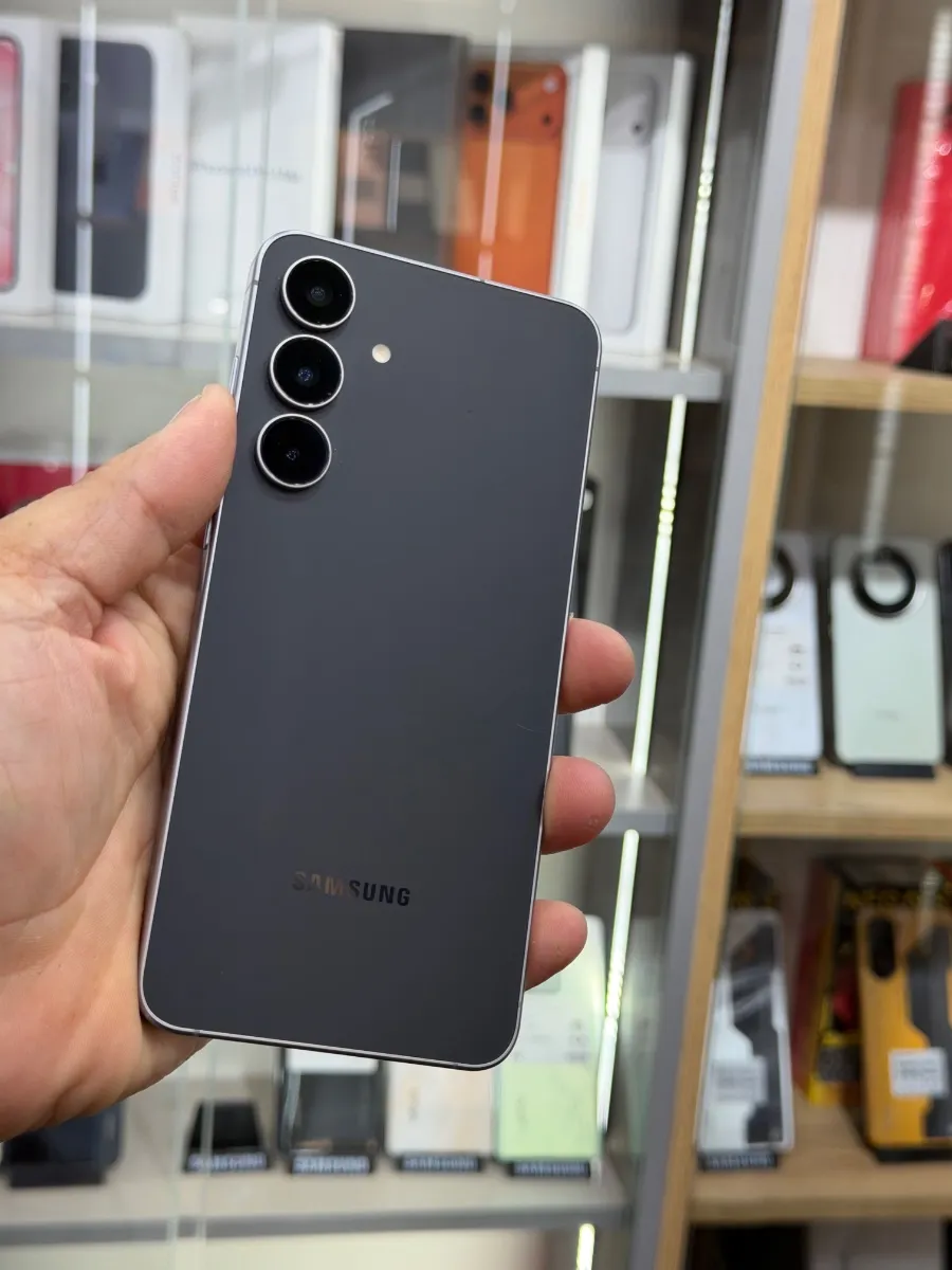 Samsung S 25 FE  ( 256G )