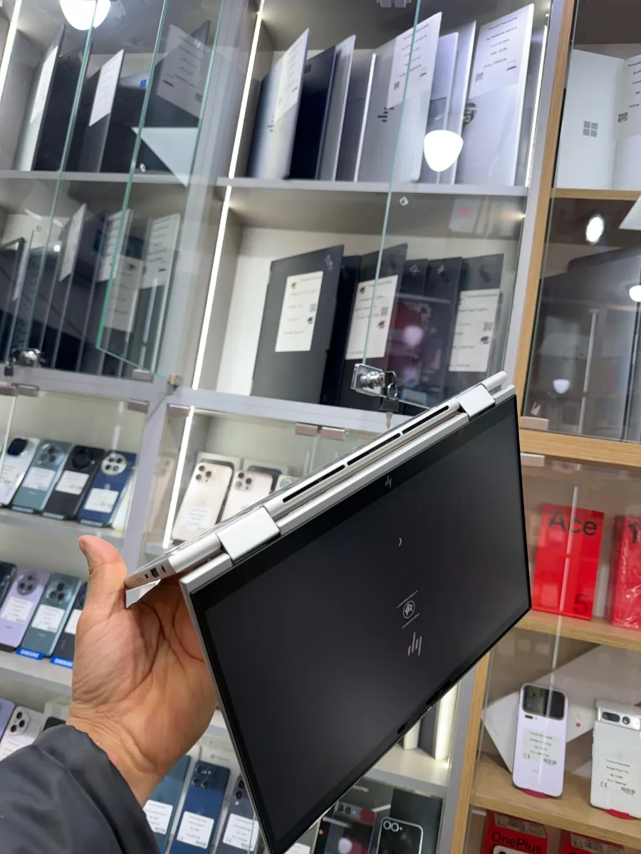 HP elite book x 360  830  G11