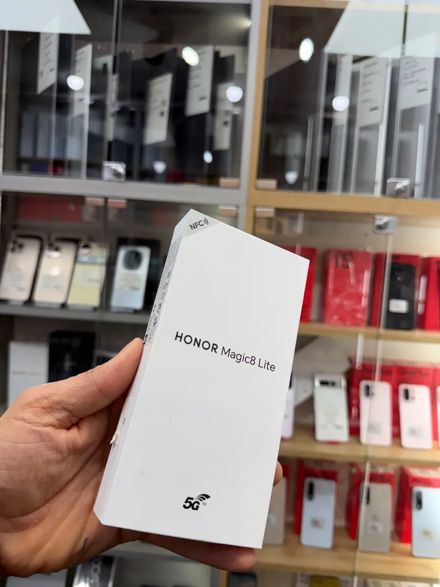 Honor Magic 8 lite 