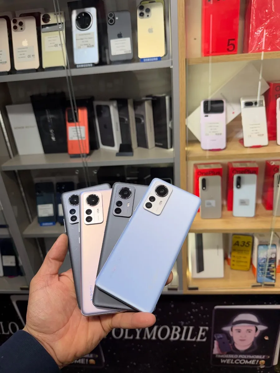 XIAOMi 12 Pro  ( 12G / 256G )