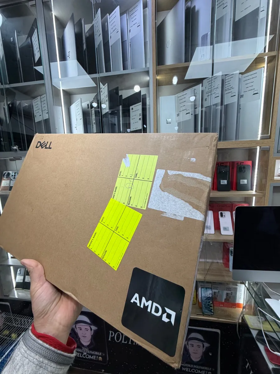 Dell 16    AMD Ryzen   AI 7 350