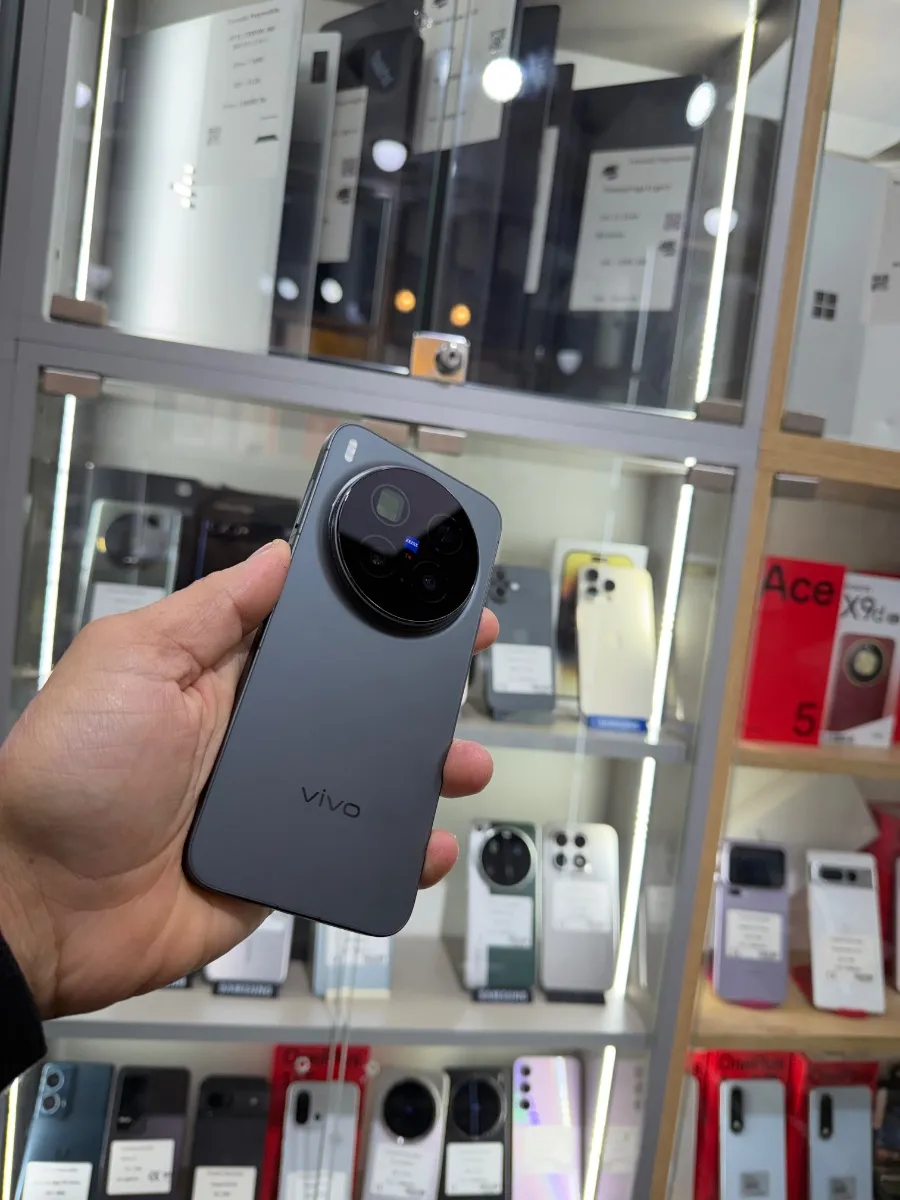 VIVO X 300 PRO ( 16G / 512G )