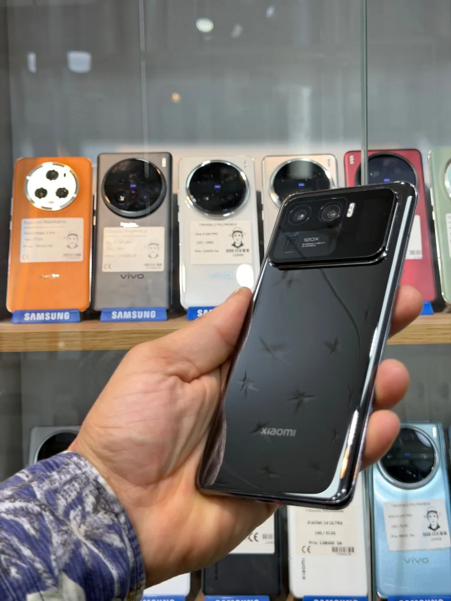 XIAOMi 11 ultra 