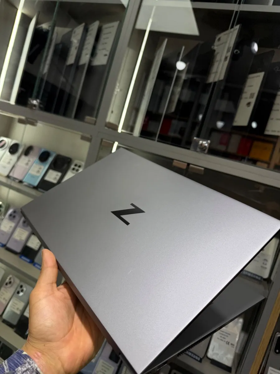 HP Z BOOK STUDIO G7 