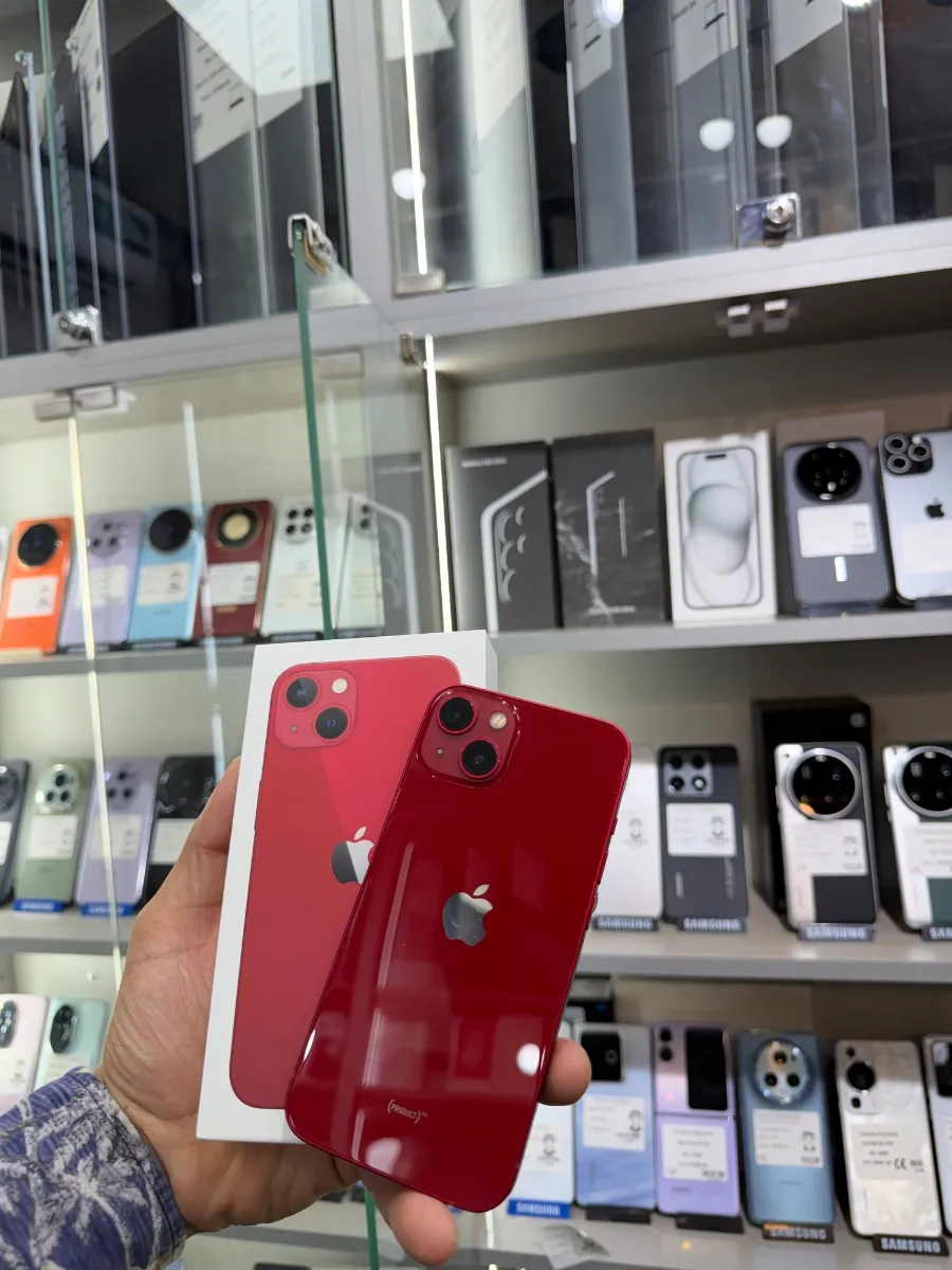 IPhone 13 ❤️ 🇪🇺