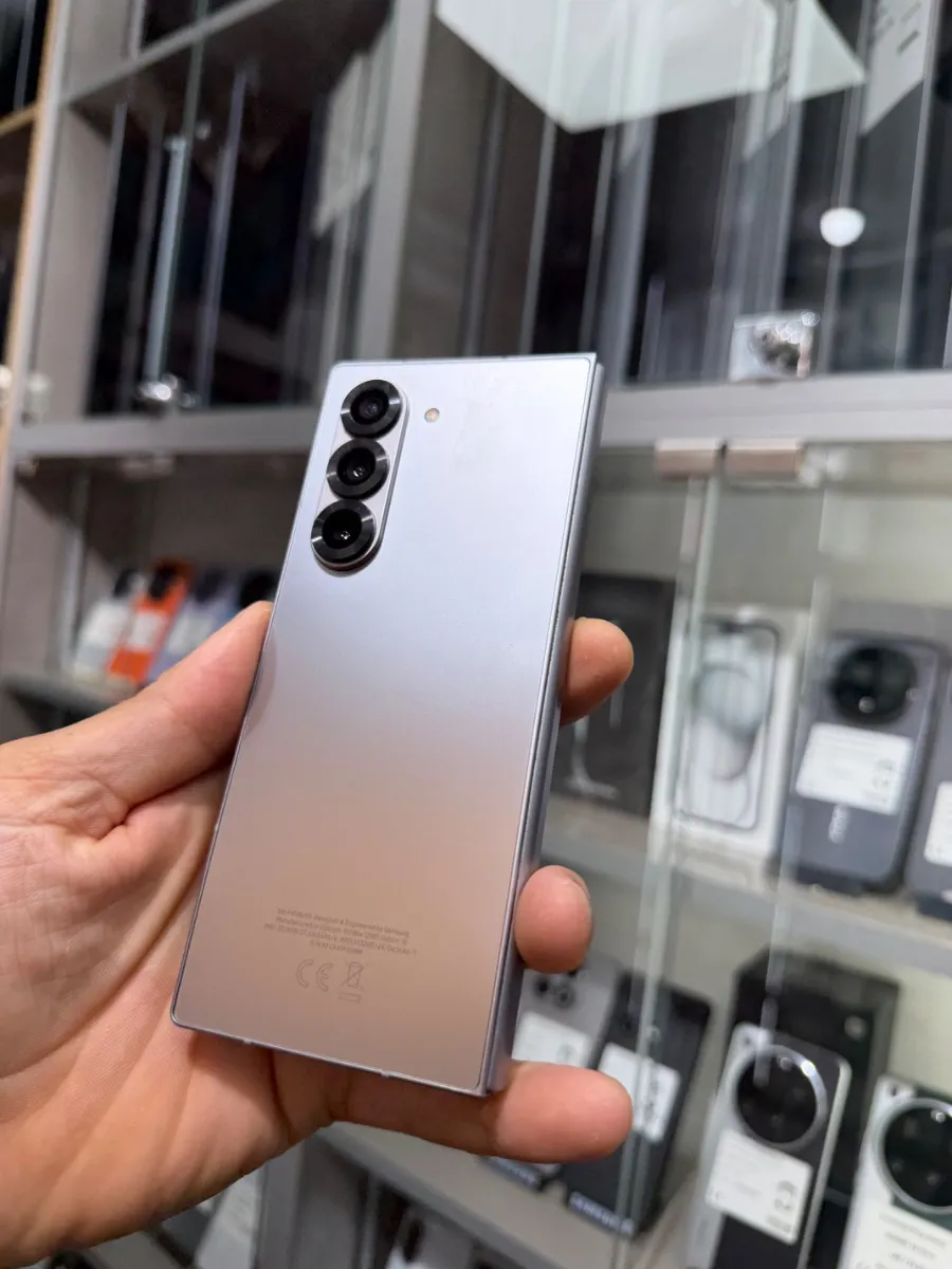 Samsung Z FOLD 6