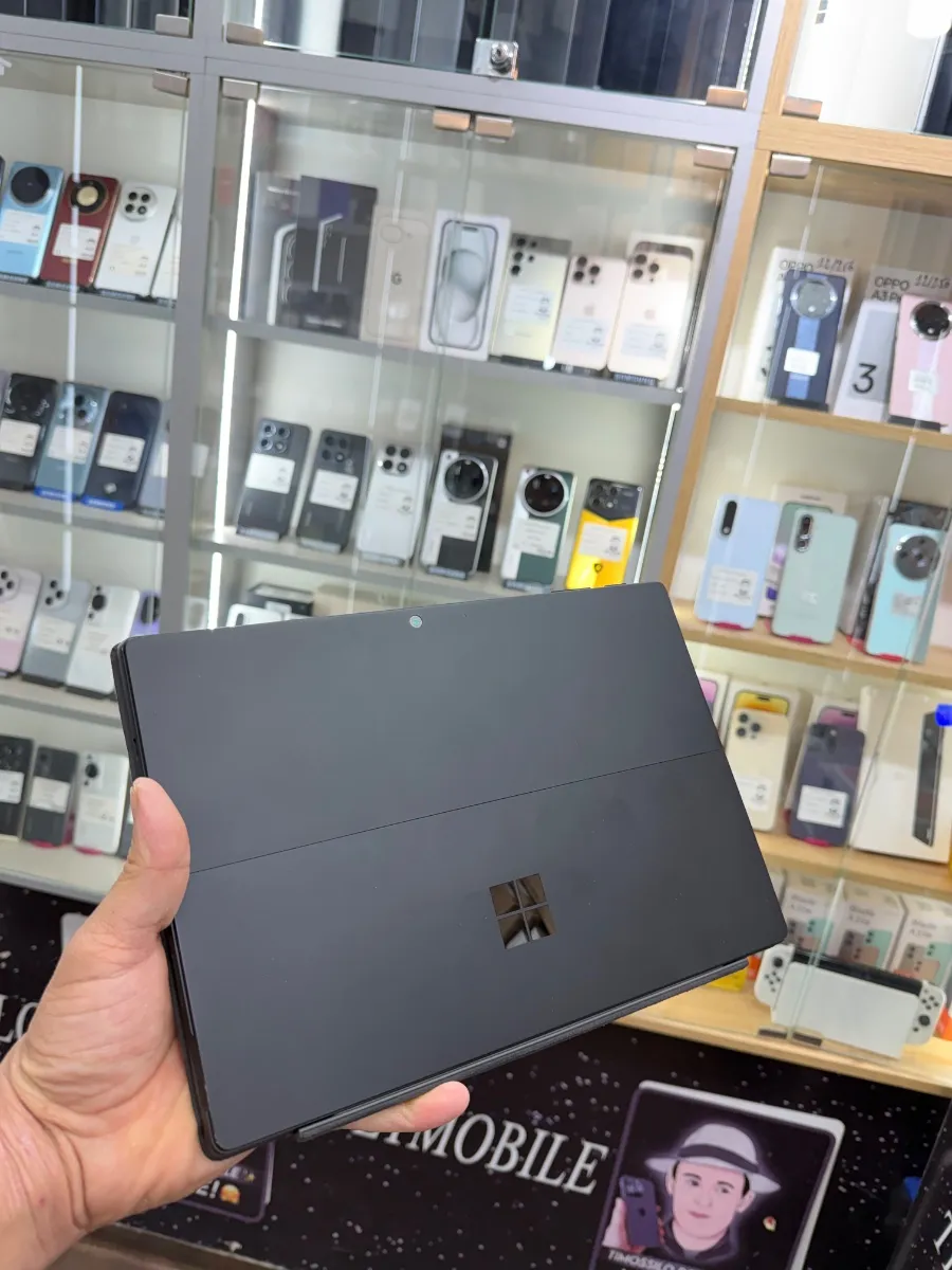 Surface pro 7   i7 10em