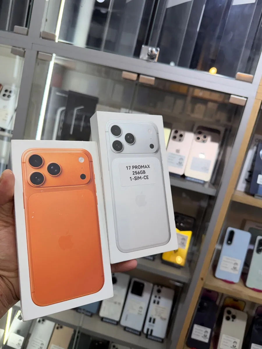 iPhone 17 PRO MAX