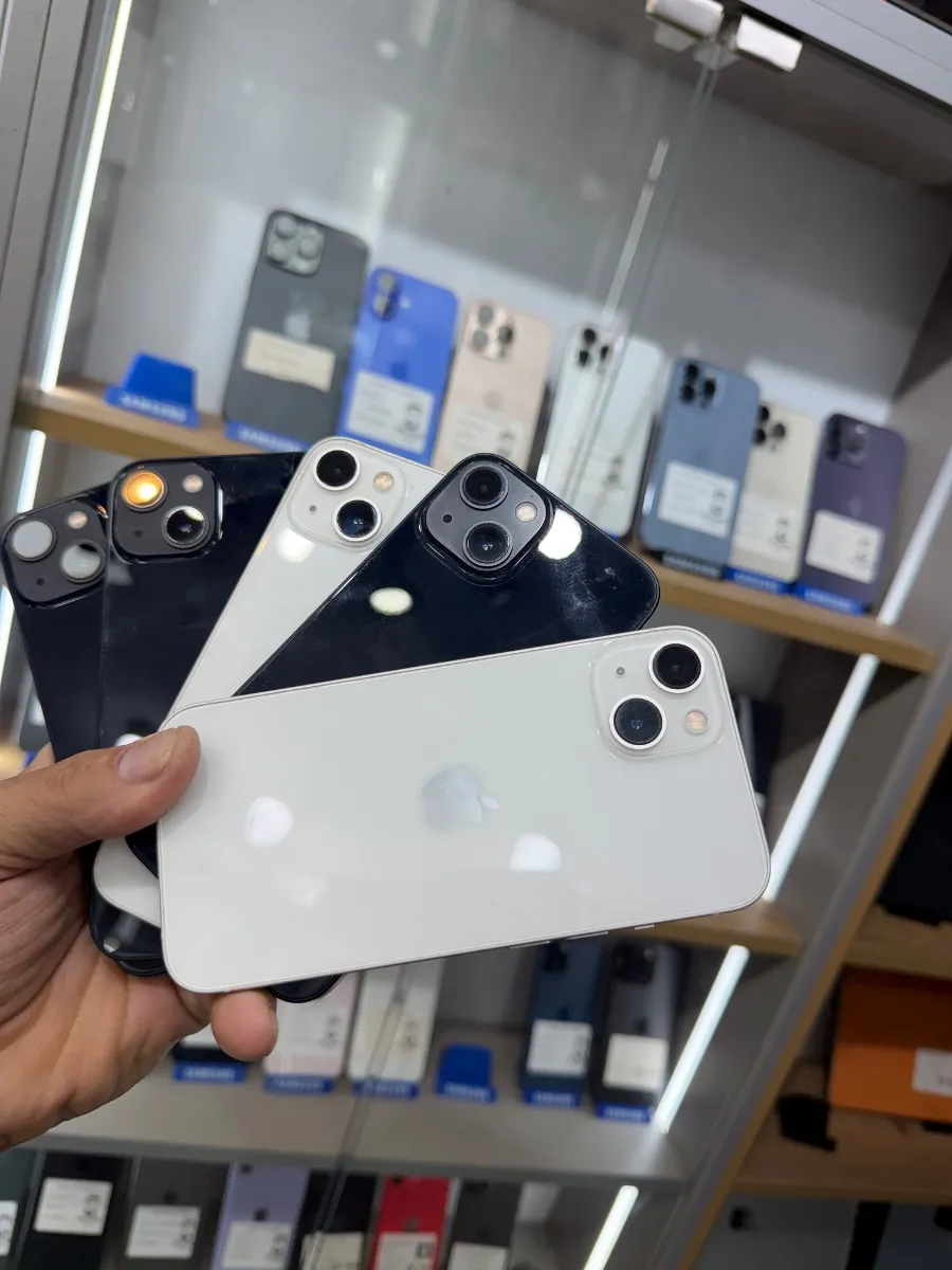 iPhone 13