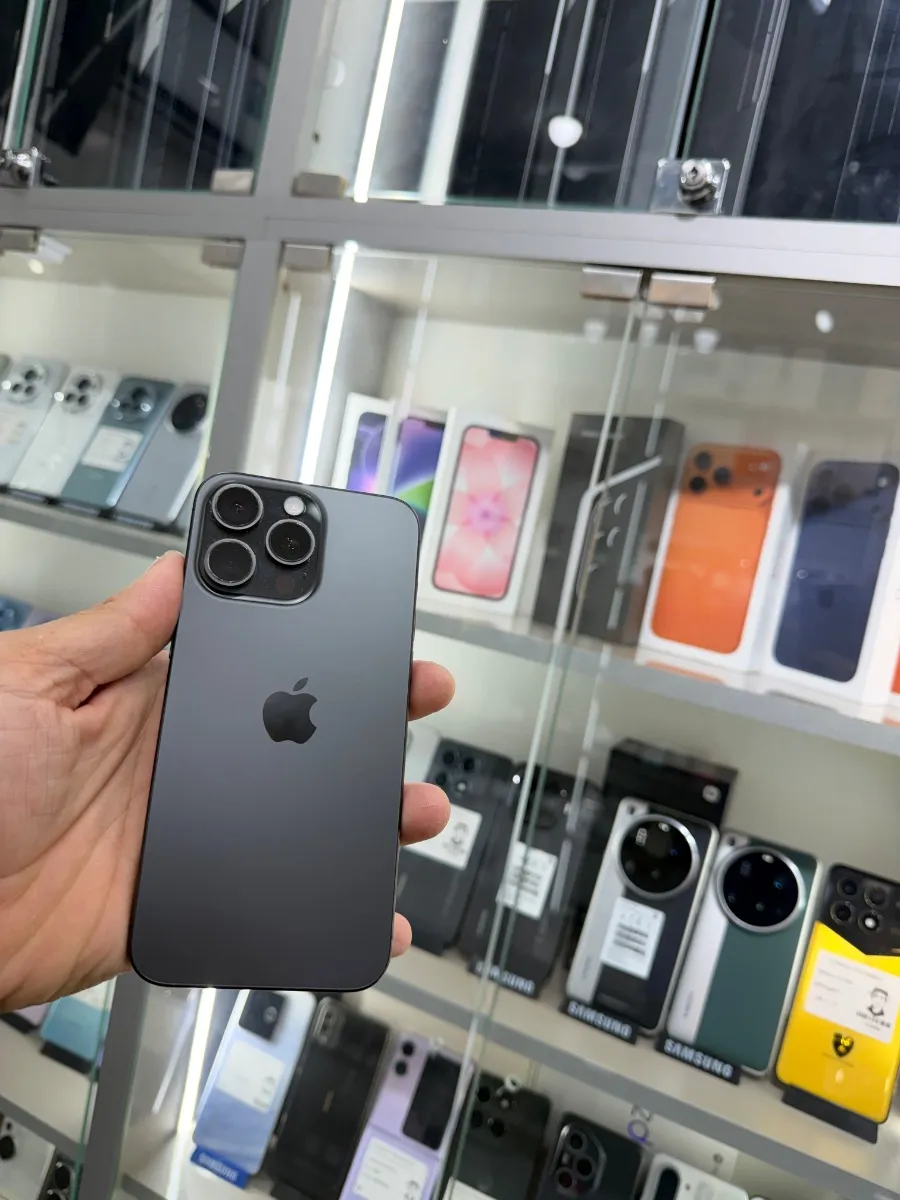 IPhone 15 PRO MAX