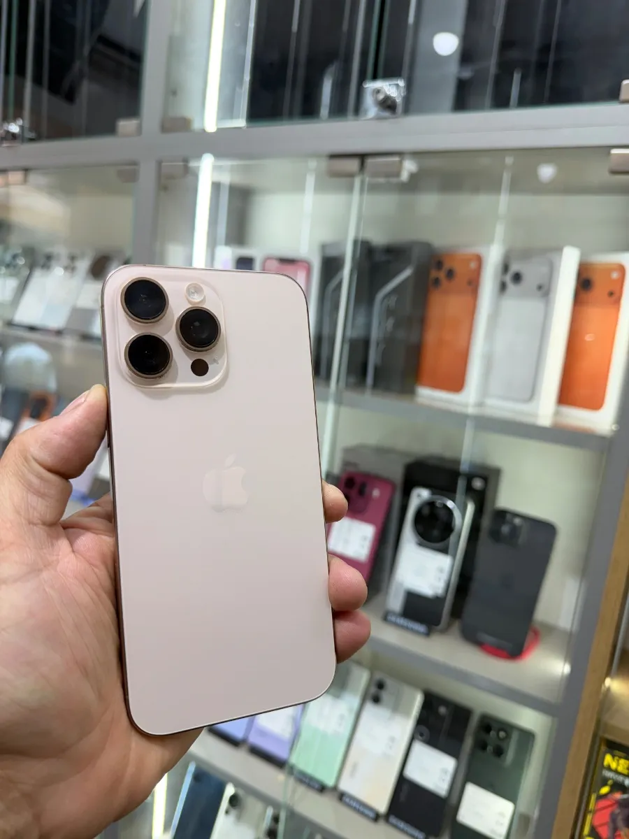 iPhone 16 PRO MAX ( 512G )