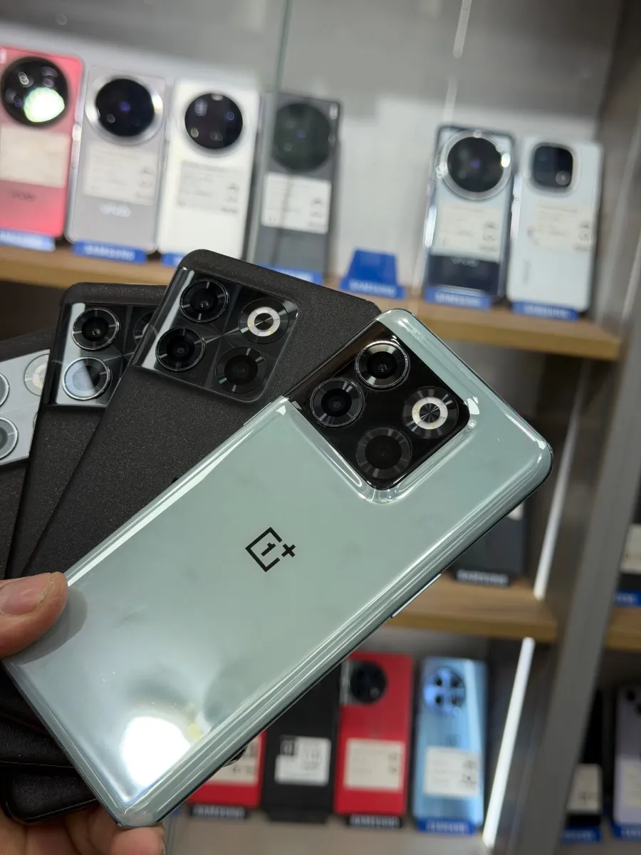 One plus 10 T  5G