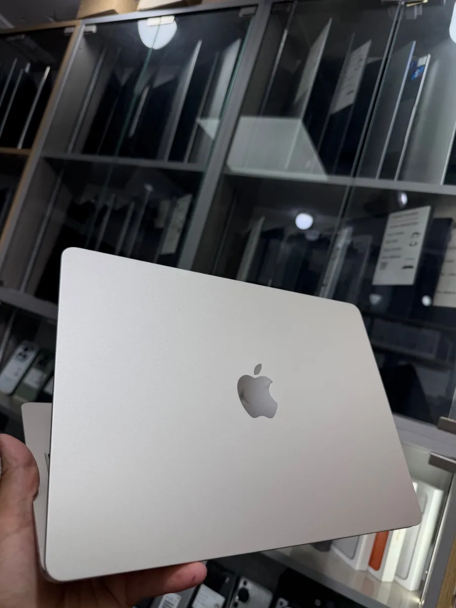 MacBook Air M4 ( 16G / 512G )