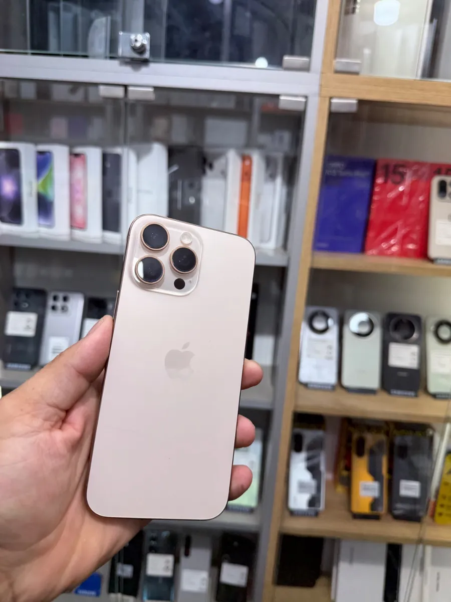 IPhone 16 PRO MAX ( esim)