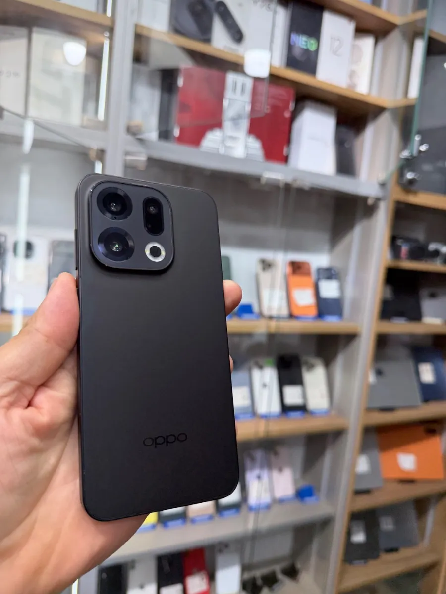 OPPO FIND X 9