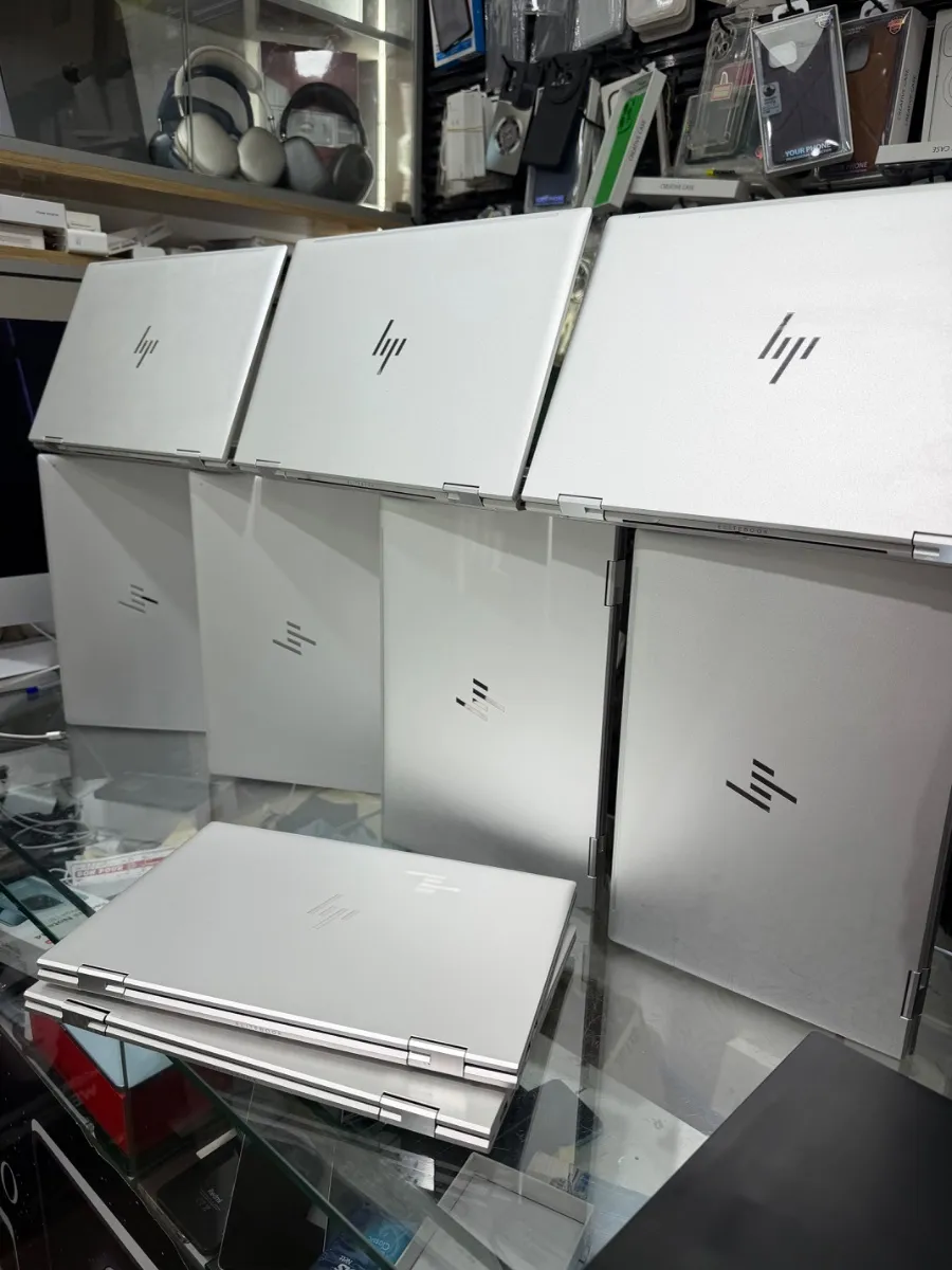 HP ELITEBOOK X 360 830 G8