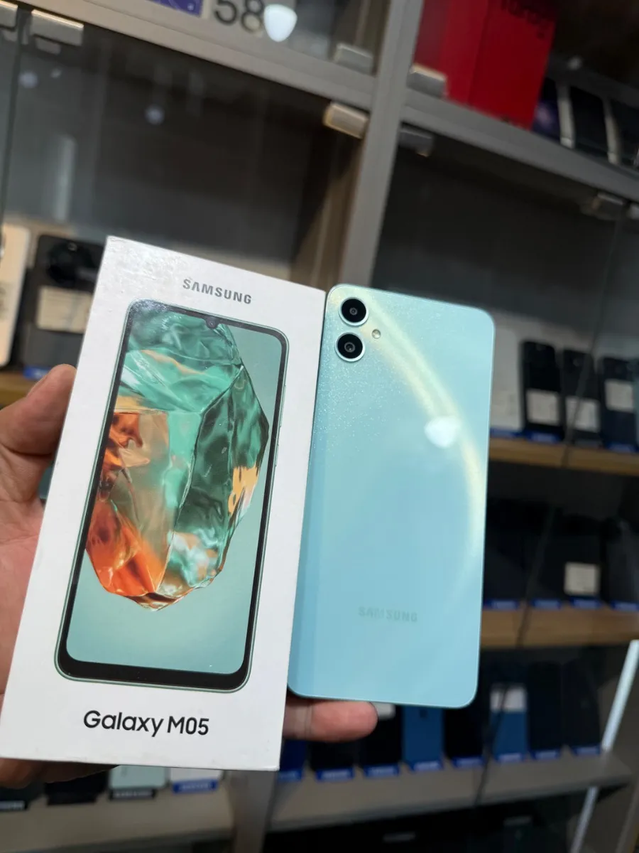 Samsung M 05