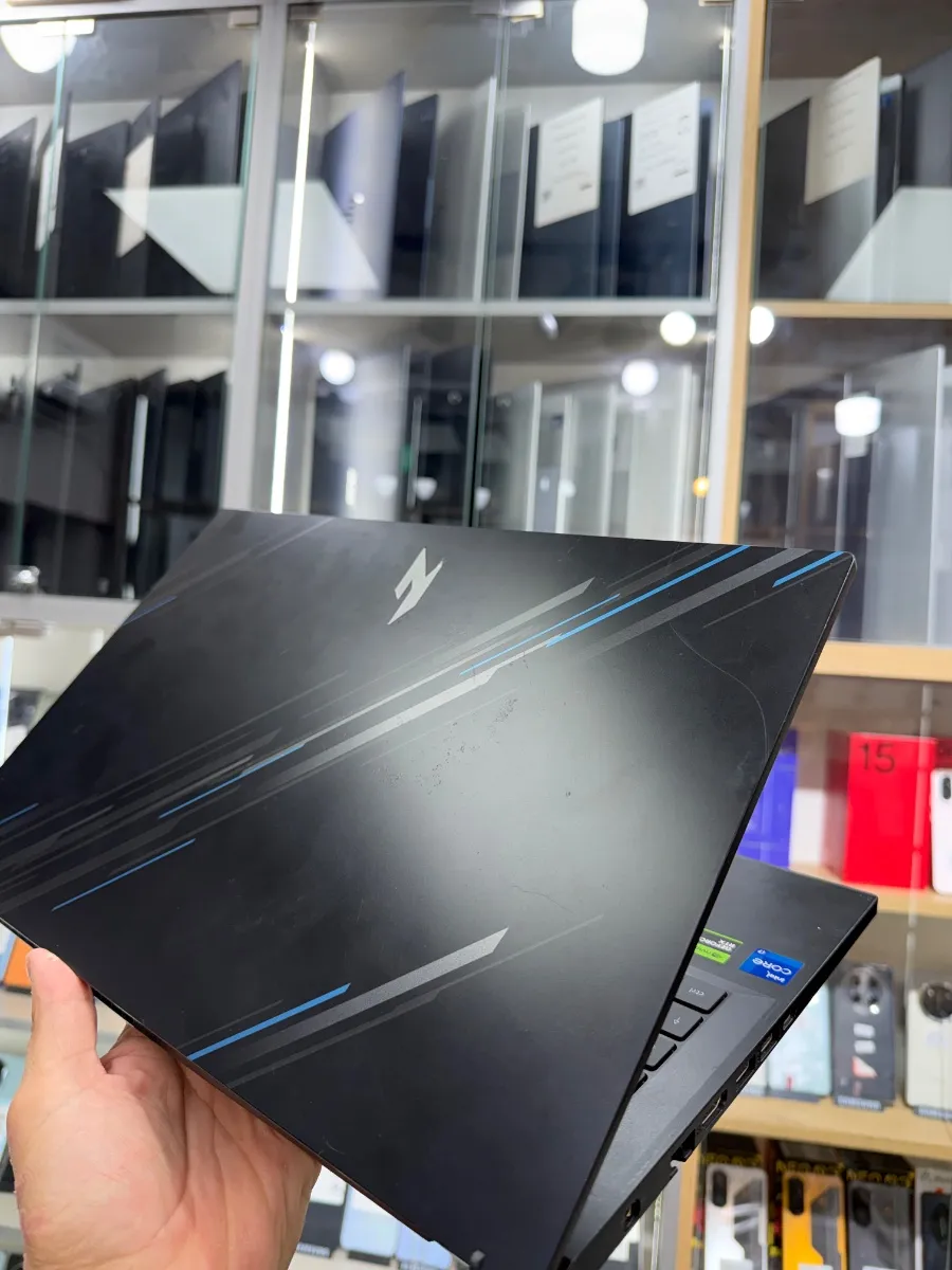 Acer nitro V15 
